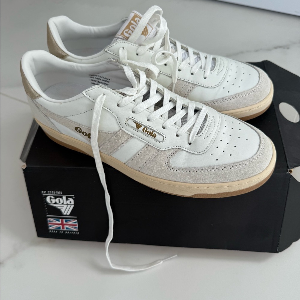 Women’s Gola Hawk White/Gold Sneakers- Size 10 - New!